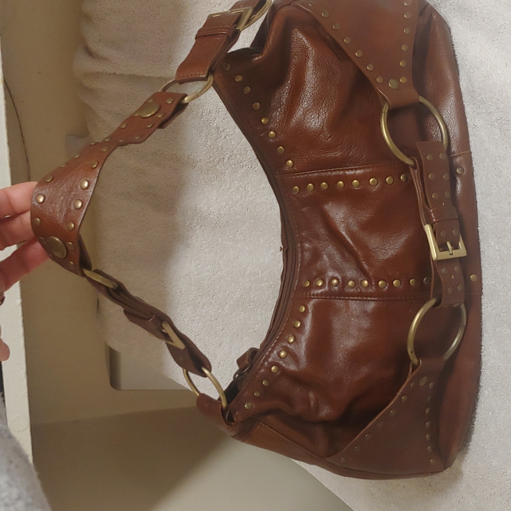 Landy Western Leather bag with beautiful bronze metal hardware